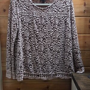 Hannah Floral Lace Blouse